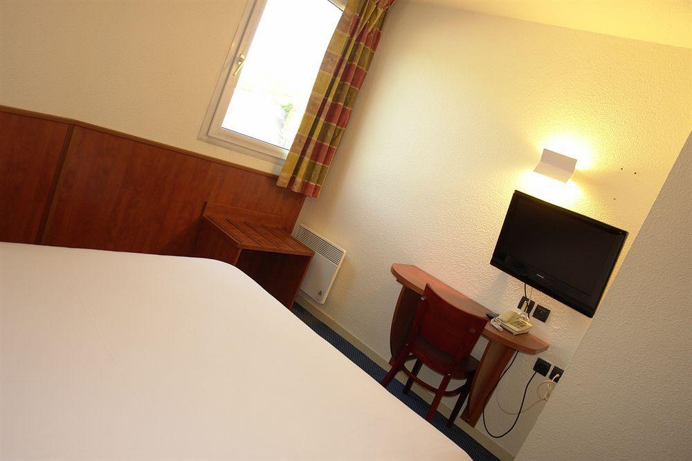 Brit Hotel Orleans St Jean De Braye - L'Antares Saint-Jean-de-Braye Ngoại thất bức ảnh