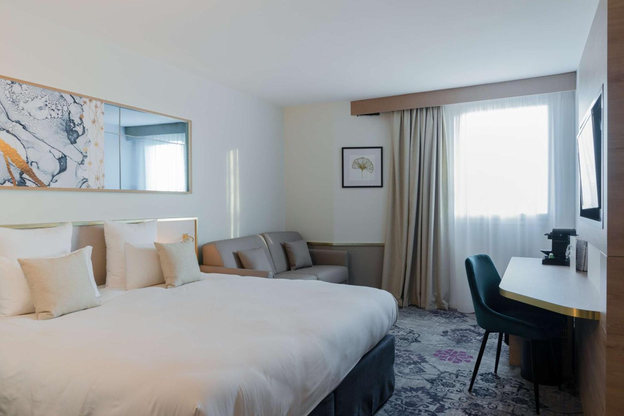 Brit Hotel Orleans St Jean De Braye - L'Antares Saint-Jean-de-Braye Ngoại thất bức ảnh